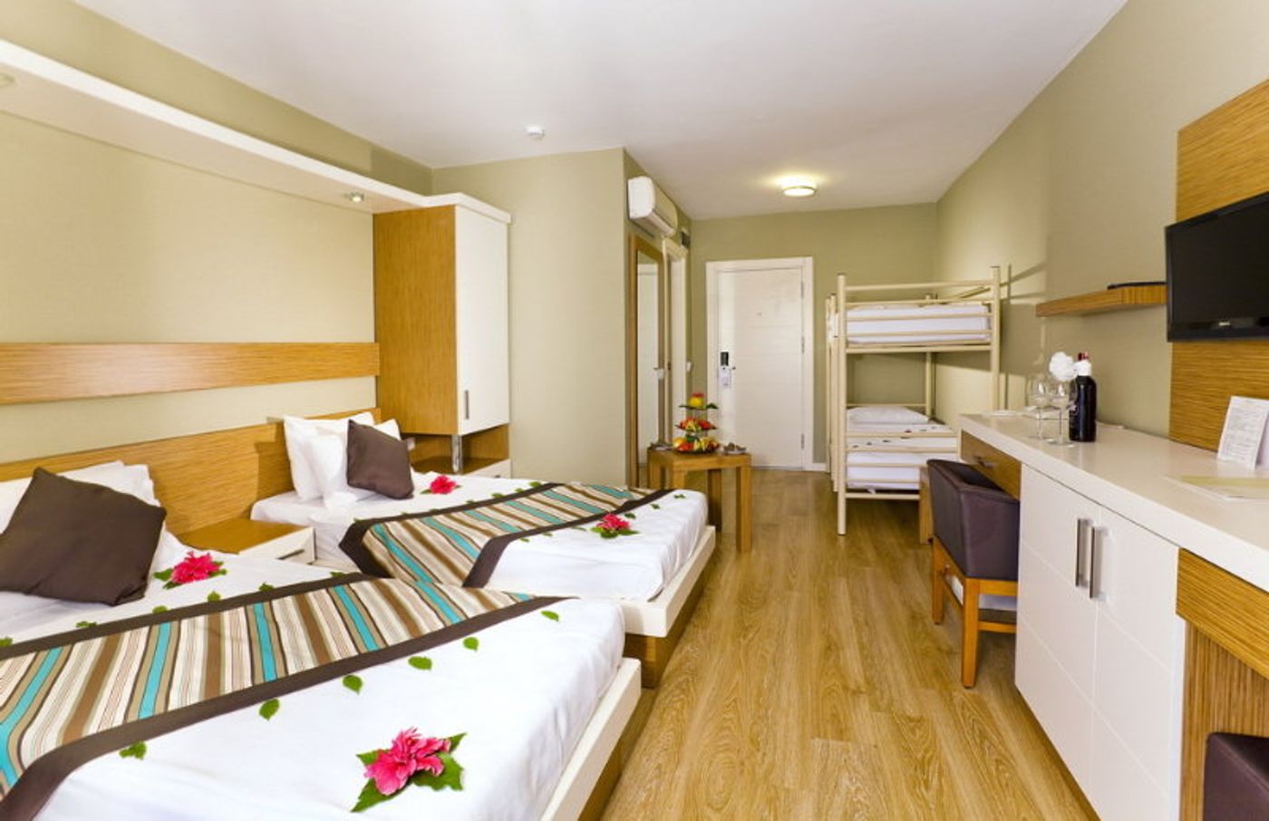 Jasmine-Beach-Resort-Room-14