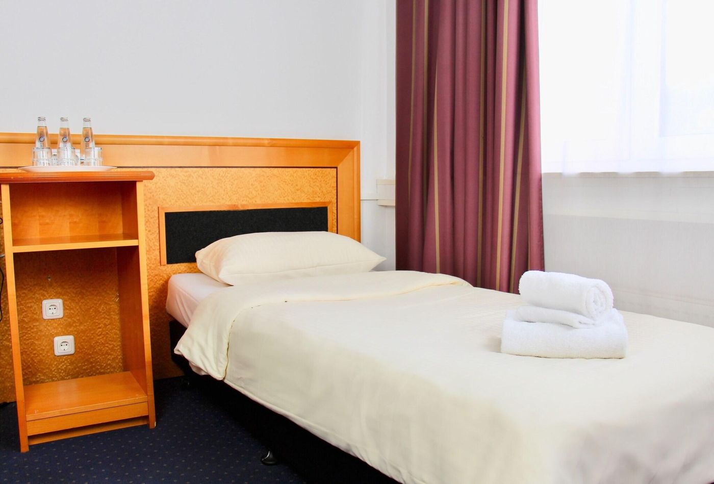 Parkhotel-Viktoria-Room-12