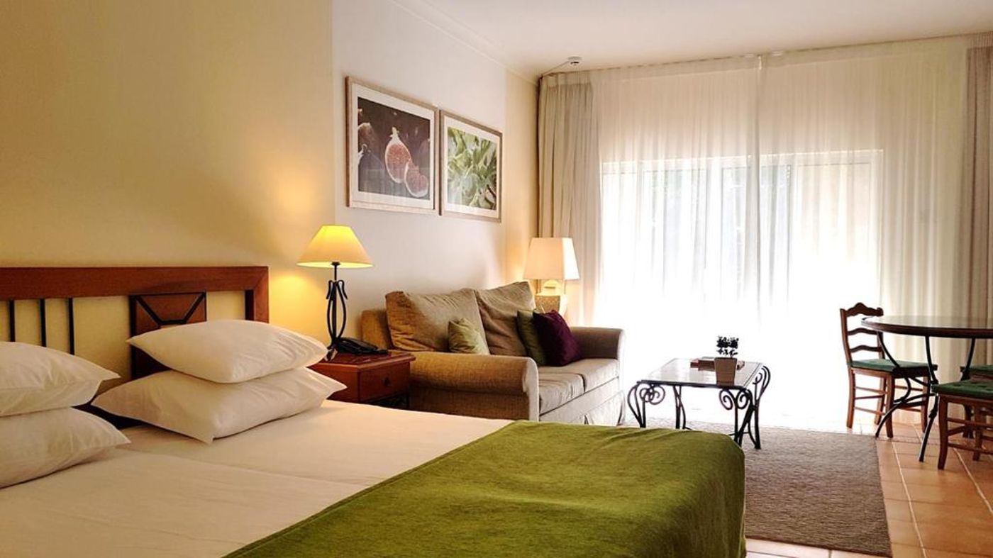 Pestana-Vila-Lido-Madeira-Room-31