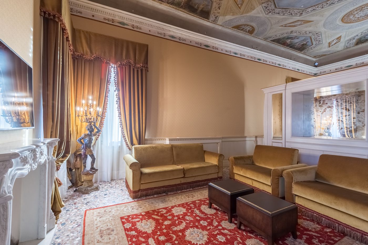 Nani Mocenigo Palace - Italy - VENICE - Room - 2