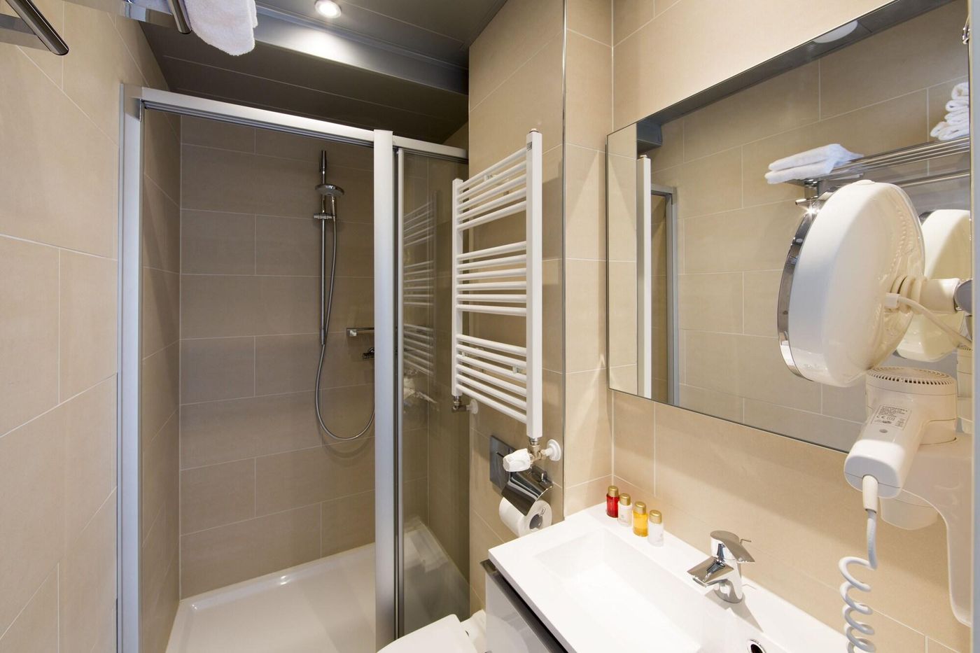 No--377-House-Room-27