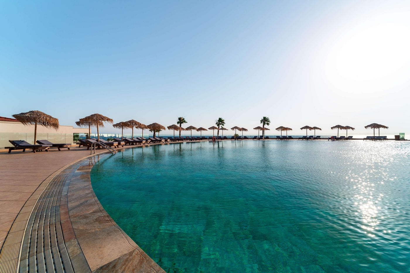 Kresten-Royal-Euphoria-Resort-Pool-85