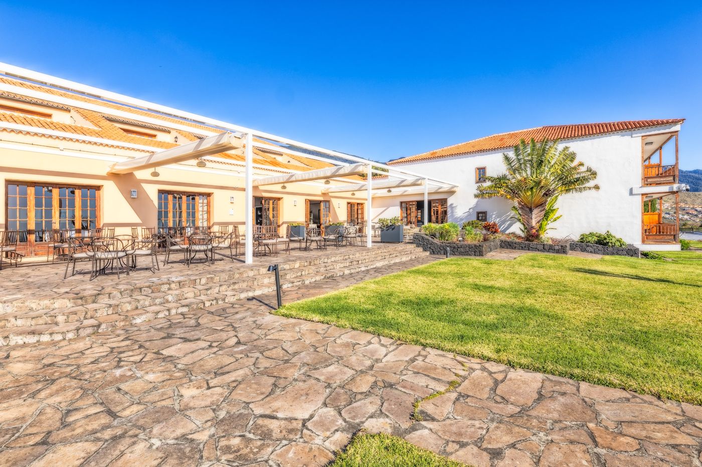 Parador-de-la-Palma-Terrace-12