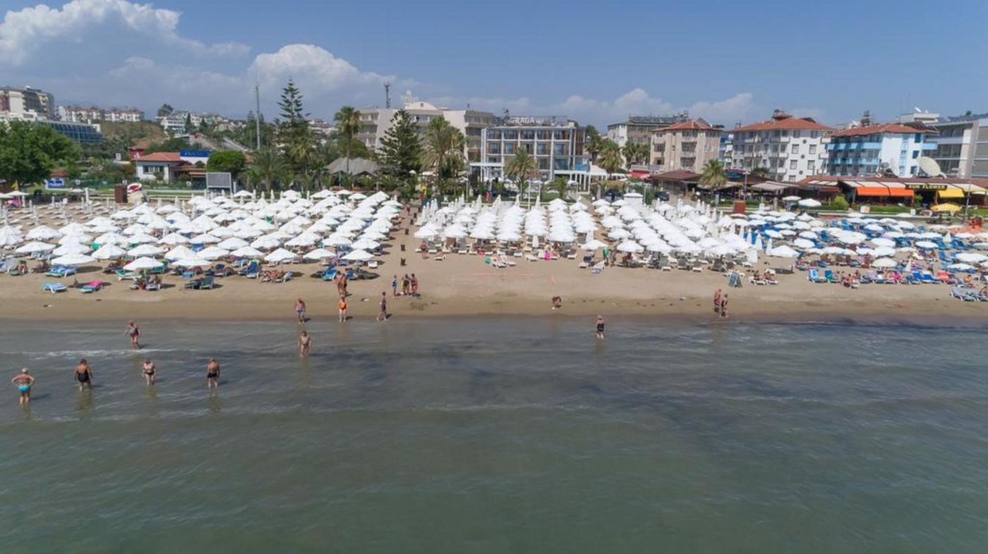 The-Raga-Side-Hotel-Beach-46