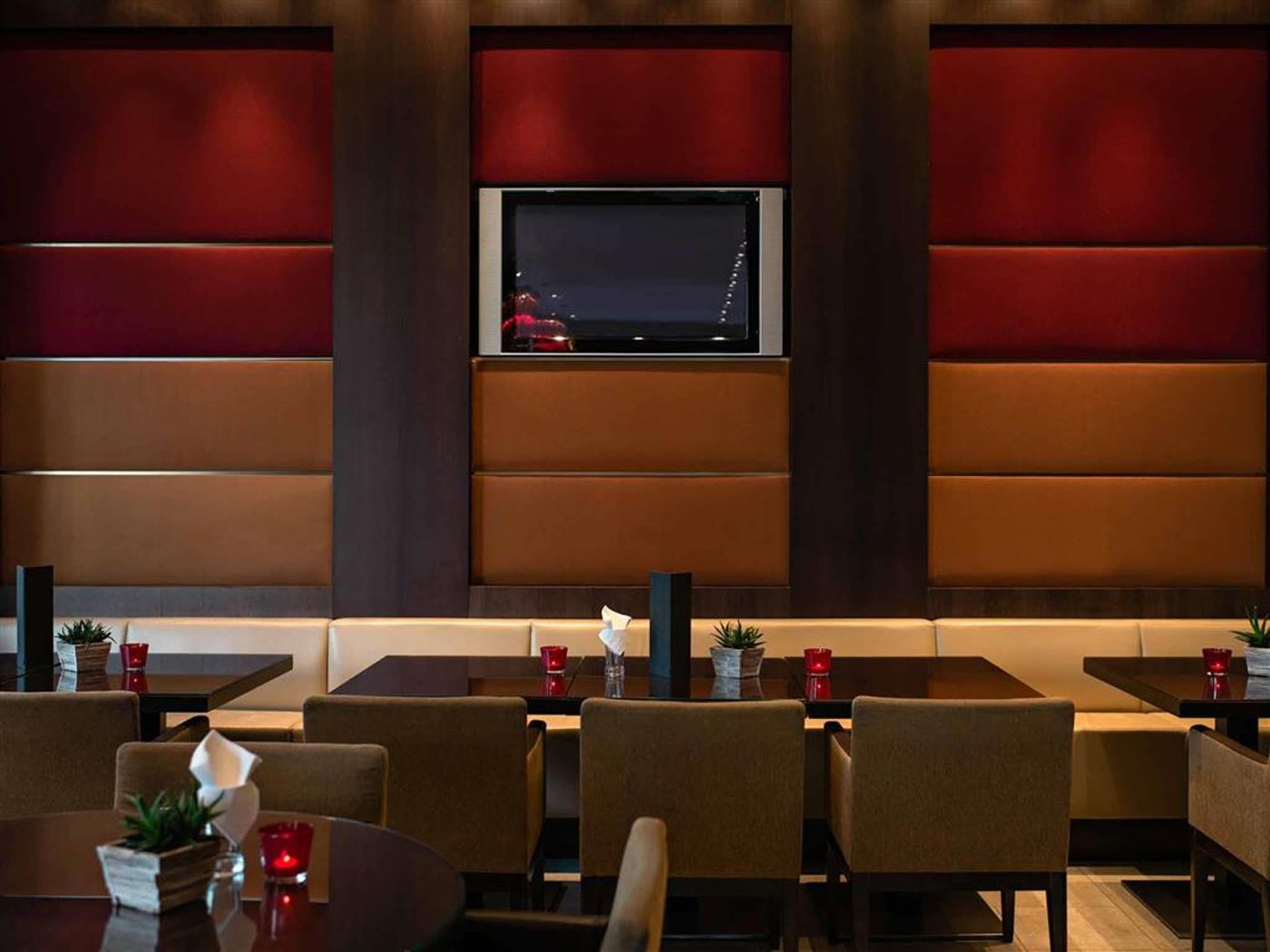 Pullman-Cologne-Bar-37