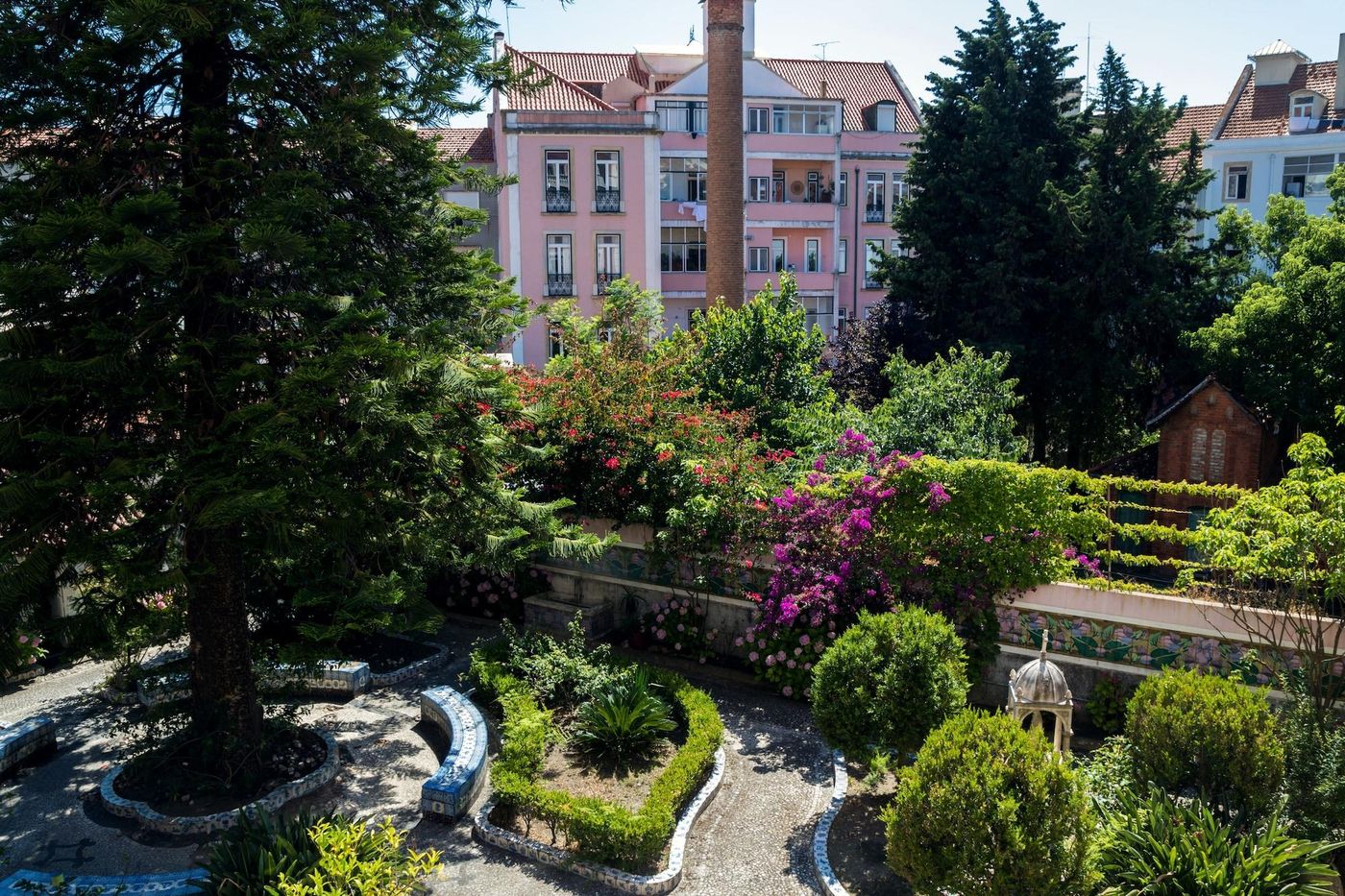 Sant-Jordi-Hostels-Lisbon-General-view-3