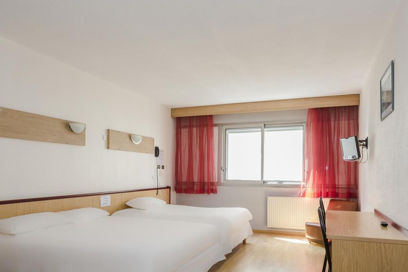 Kyriad Direct Grenoble-France-GRENOBLE-General view-4
