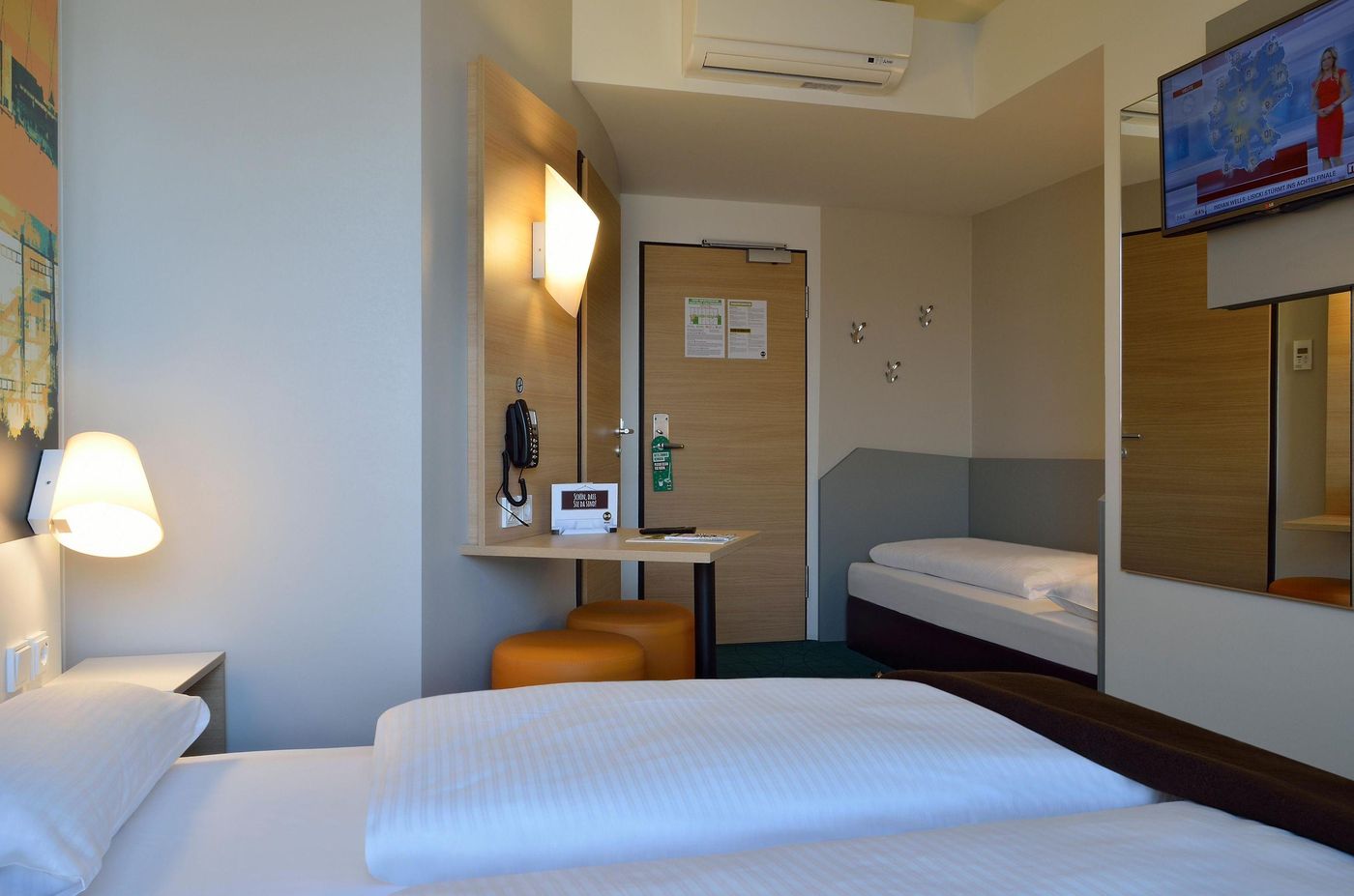 B-B-Hotel-Koln-Messe-Room-43