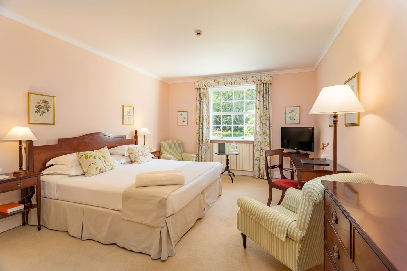 Casa-Velha-do-Palheiro-Room-29