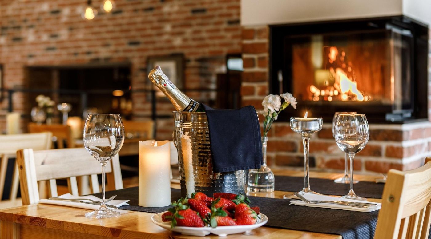 Art---Garden-Residence-Restaurant-56