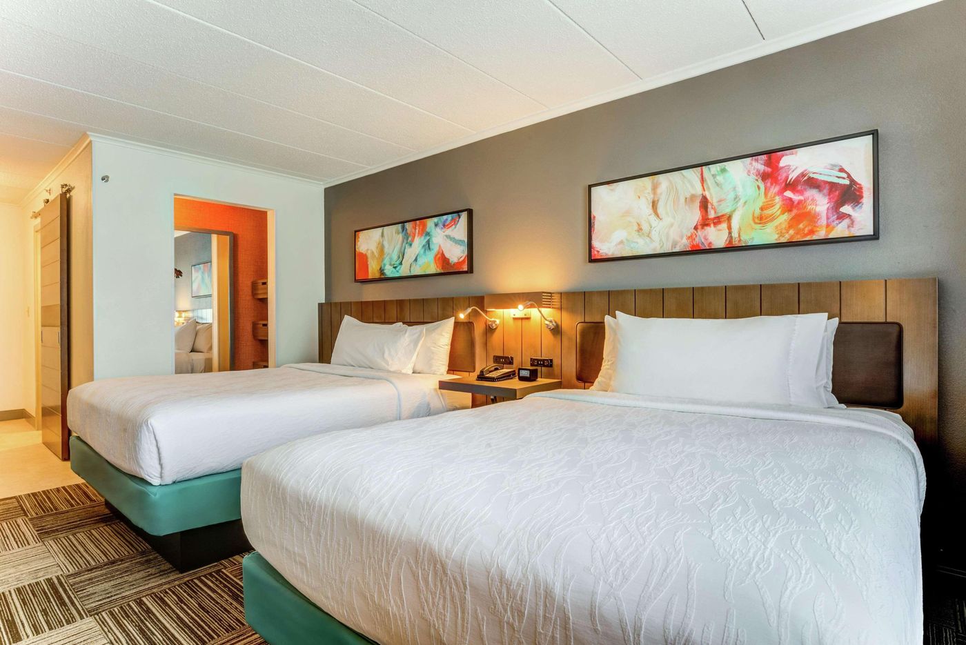 Hilton-Garden-Inn-Boston-Waltham-Room-7
