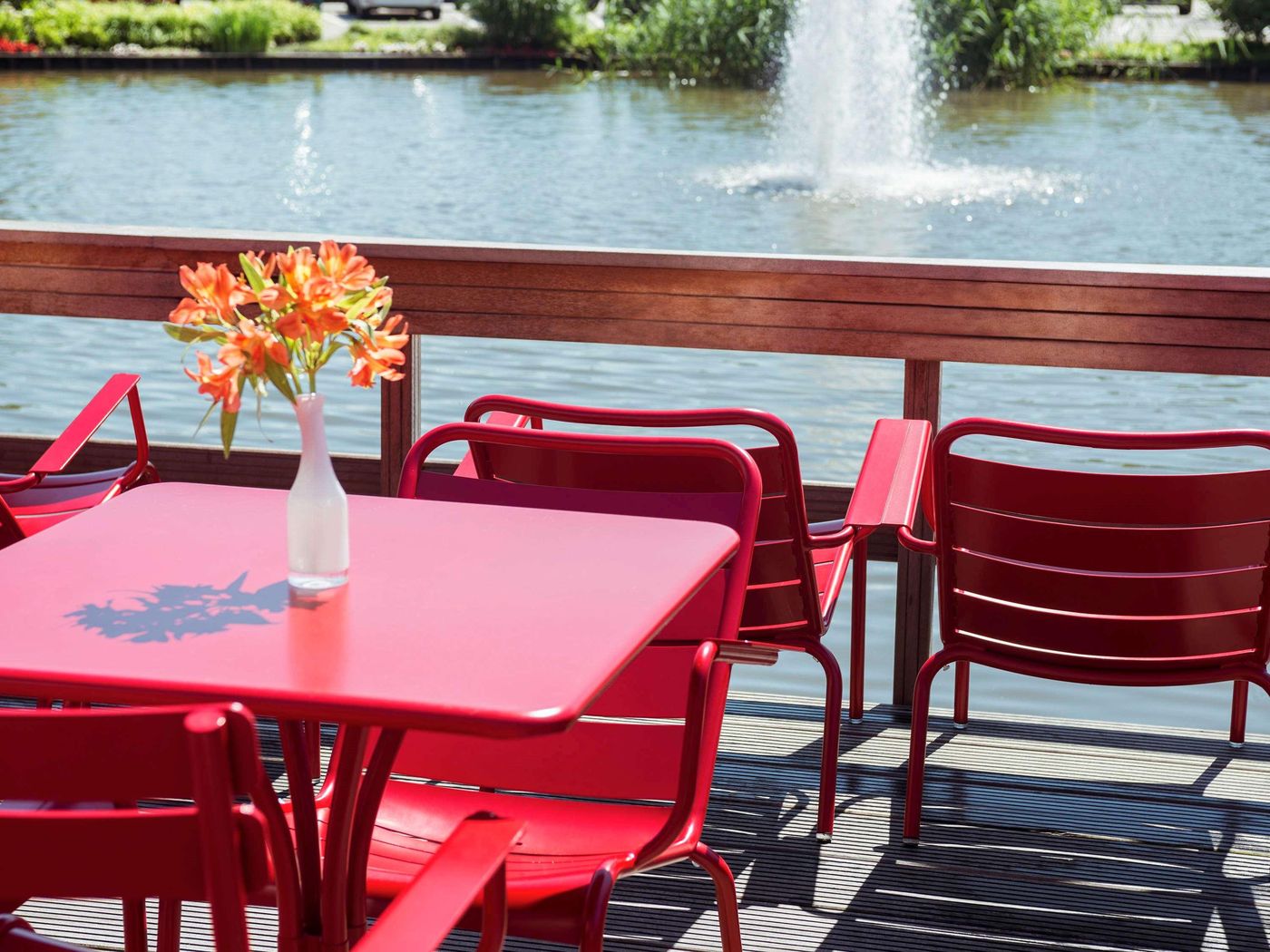 ibis-Schiphol-Amsterdam-Airport-General-view-56