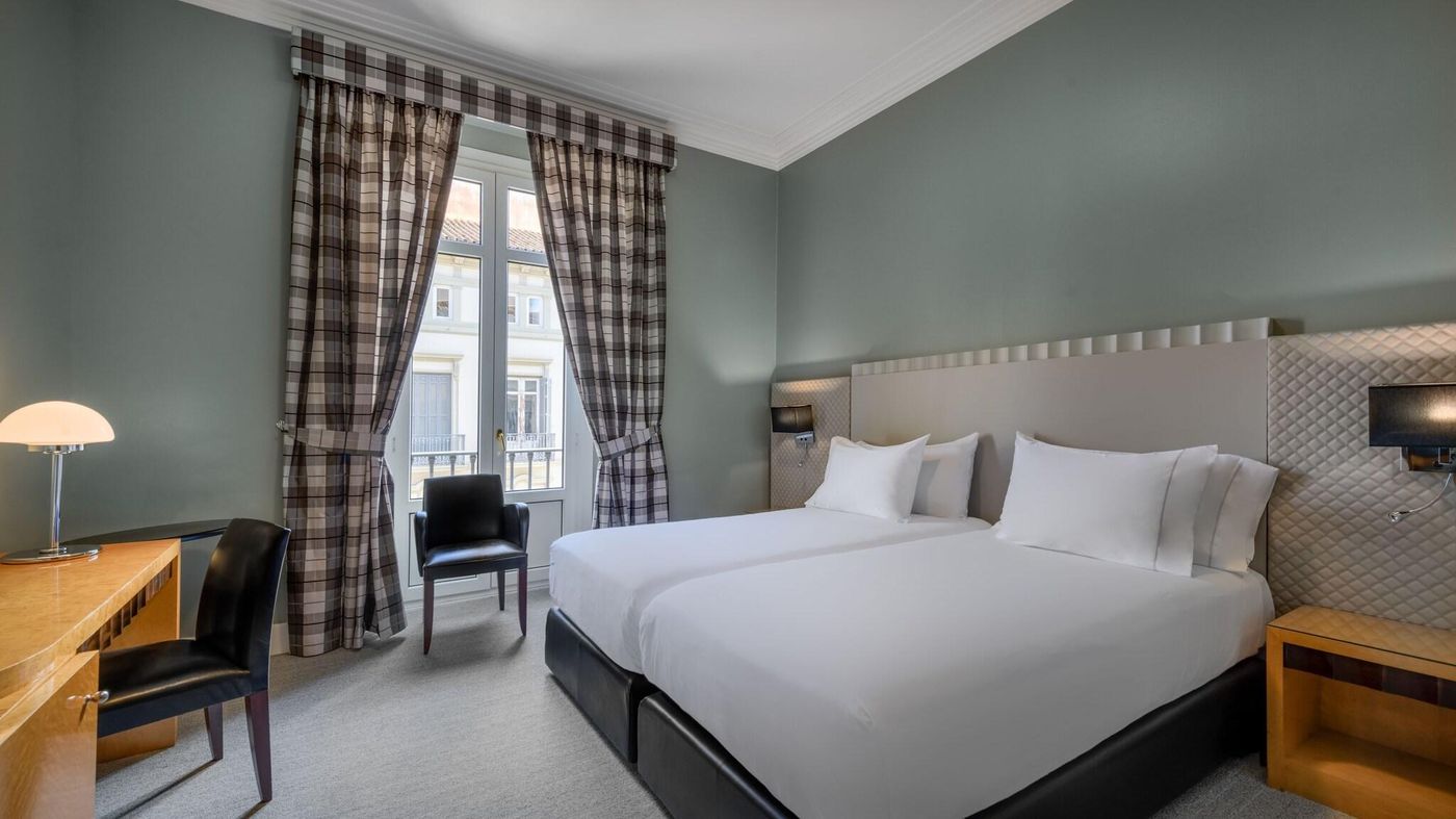 Larios-Malaga-Room-13