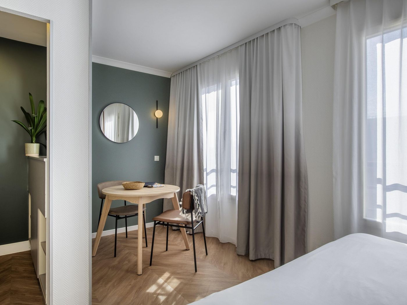 Aparthotel-Adagio-Paris-Buttes-Chaumont-Room-27