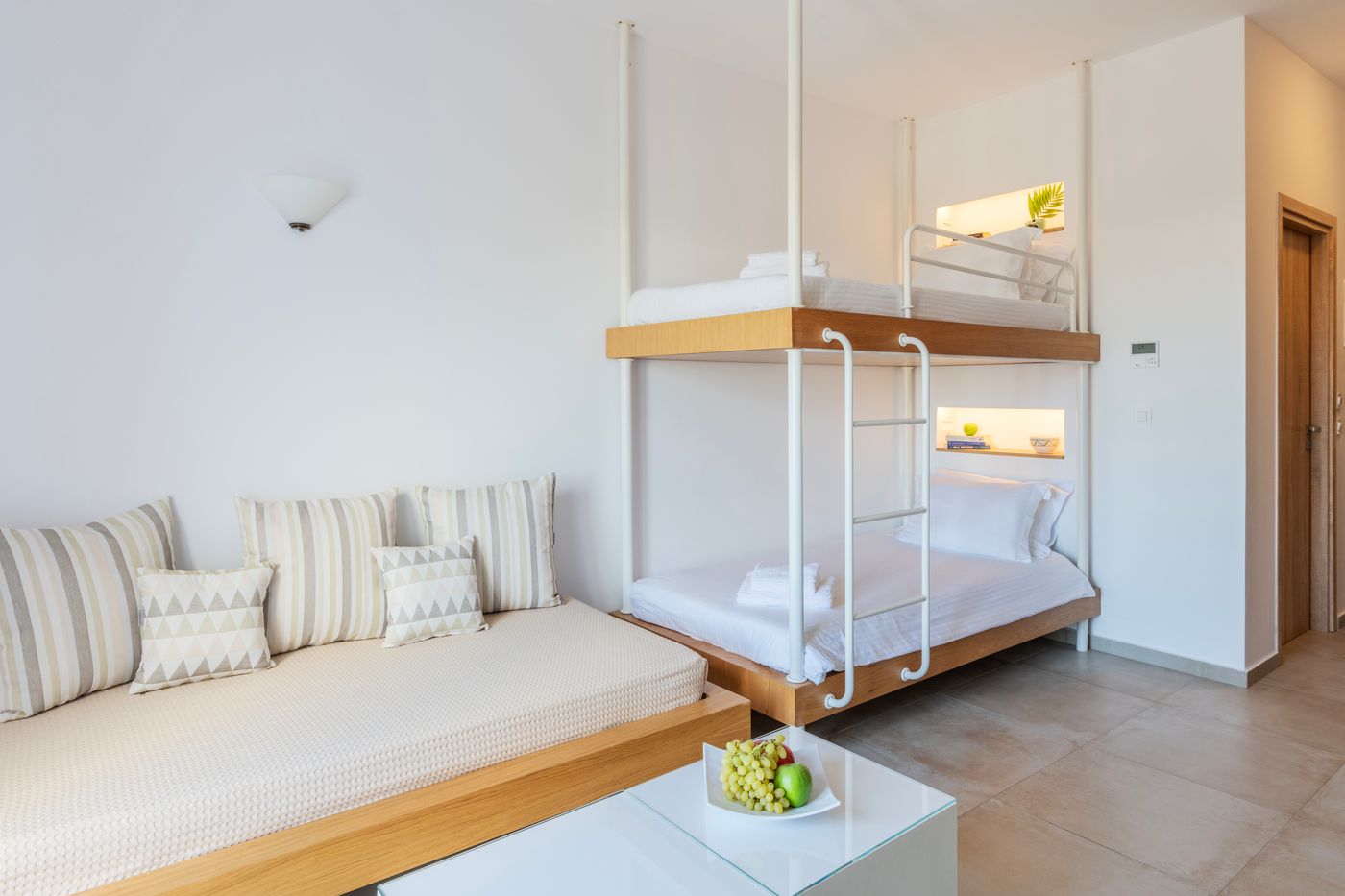 Mykonaki-hotel-Room-3