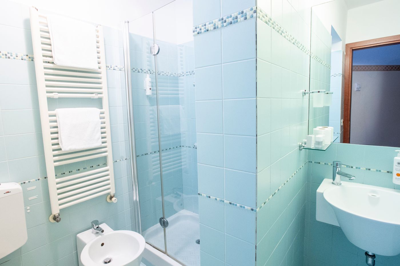 Russo-Palace-Room-29