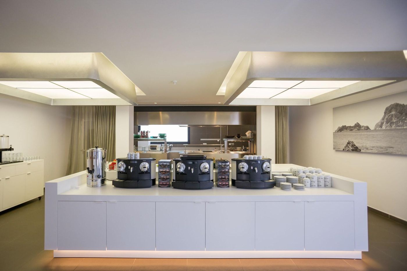 Migjorn-Ibiza-Suites-and-Spa--Restaurant-63