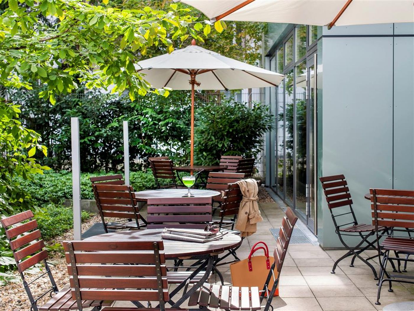 B-B-HOTEL-Berlin-City-West-Terrace-34