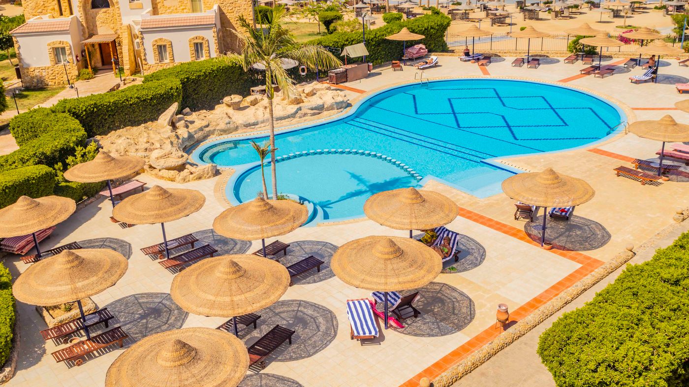 Elphistone-Resort-General-view-5