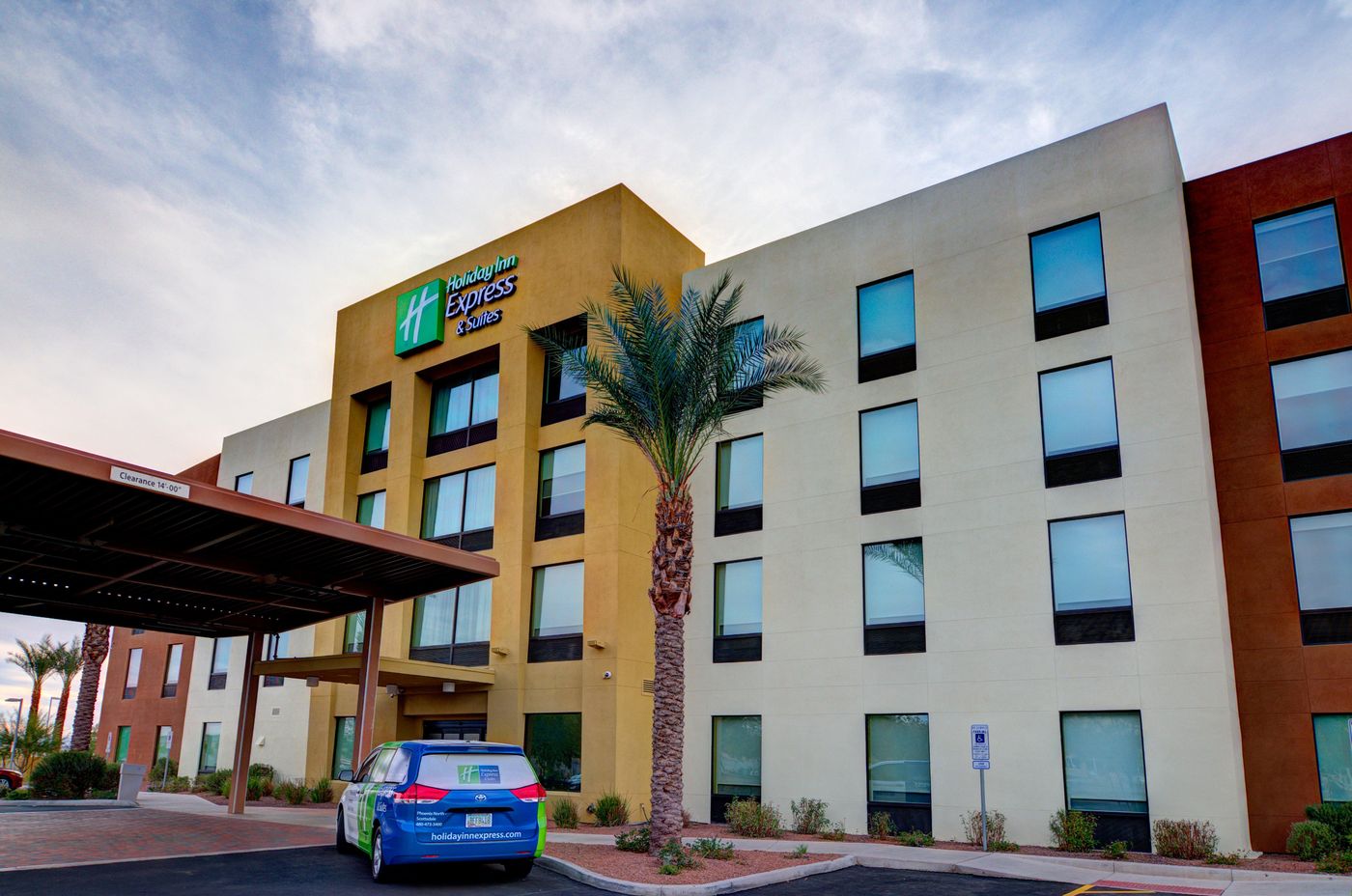 Holiday Inn Express & Suites Phoenix North - Scott-United States-Phoenix-General view-7