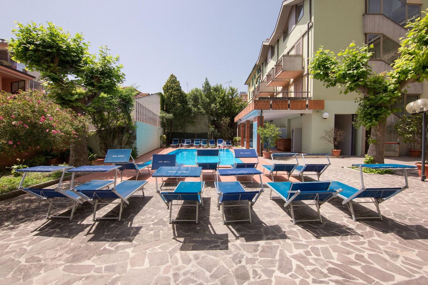 Hotel-Cappelli-Pool-79