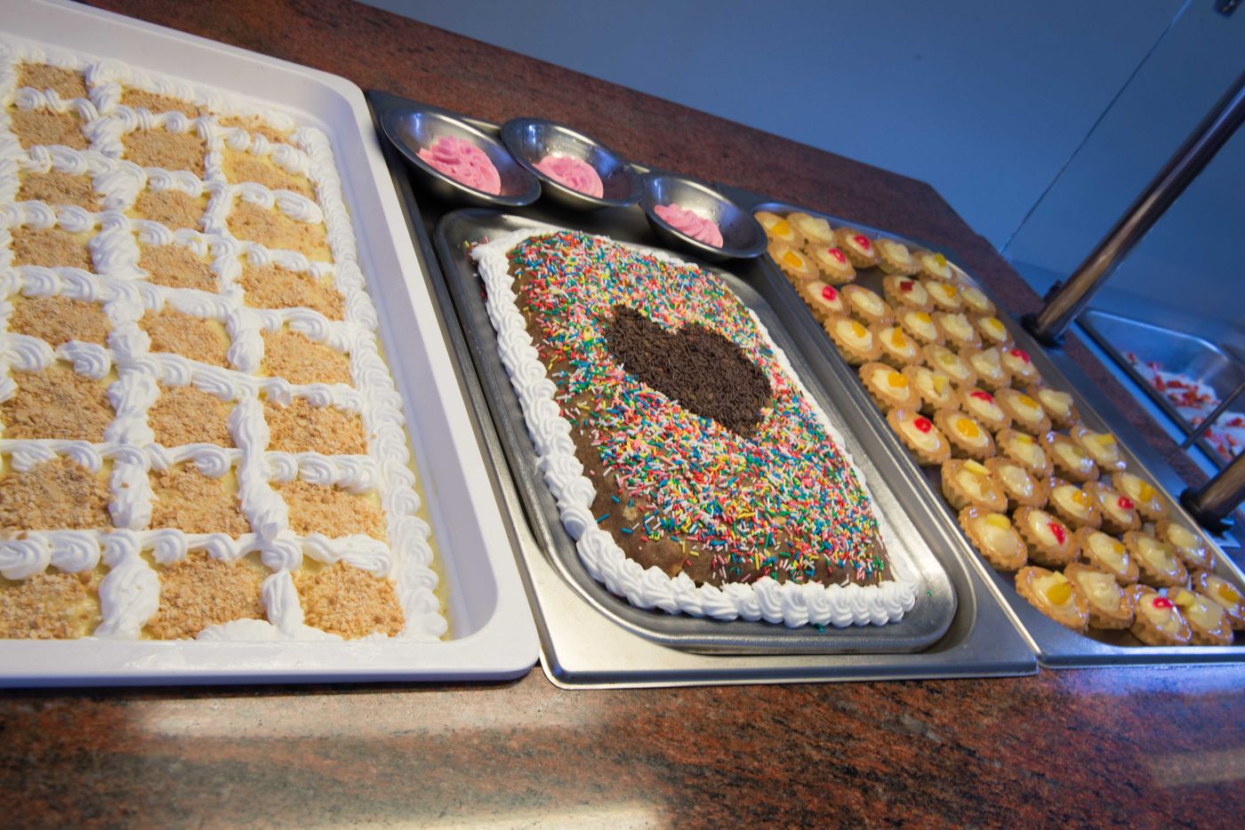 Silver-Beach-Hotel-and-Annexe-Apartments---Adults-Only-Restaurant-32