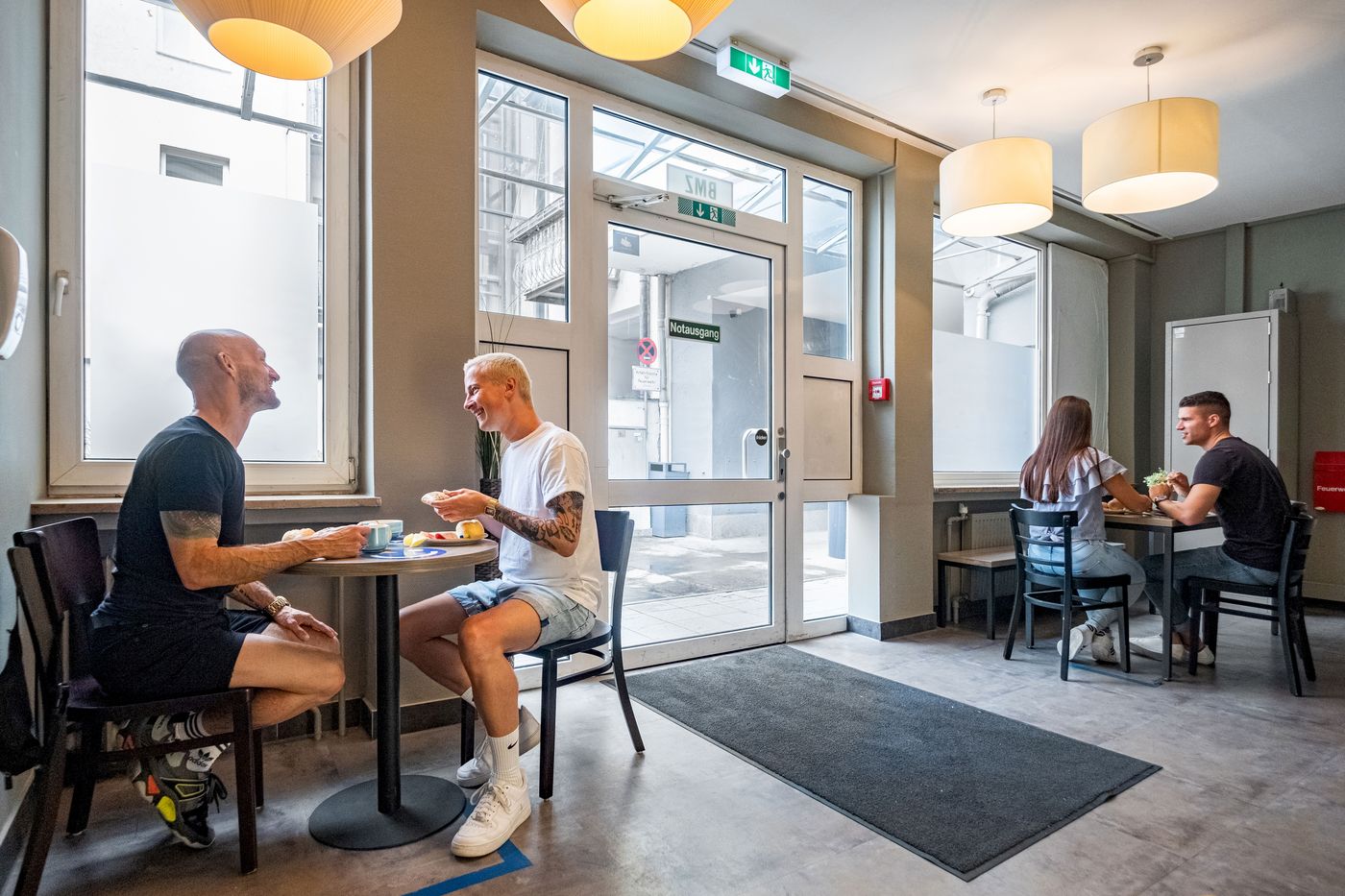 A-O-Munich-Central-Station-Restaurant-9