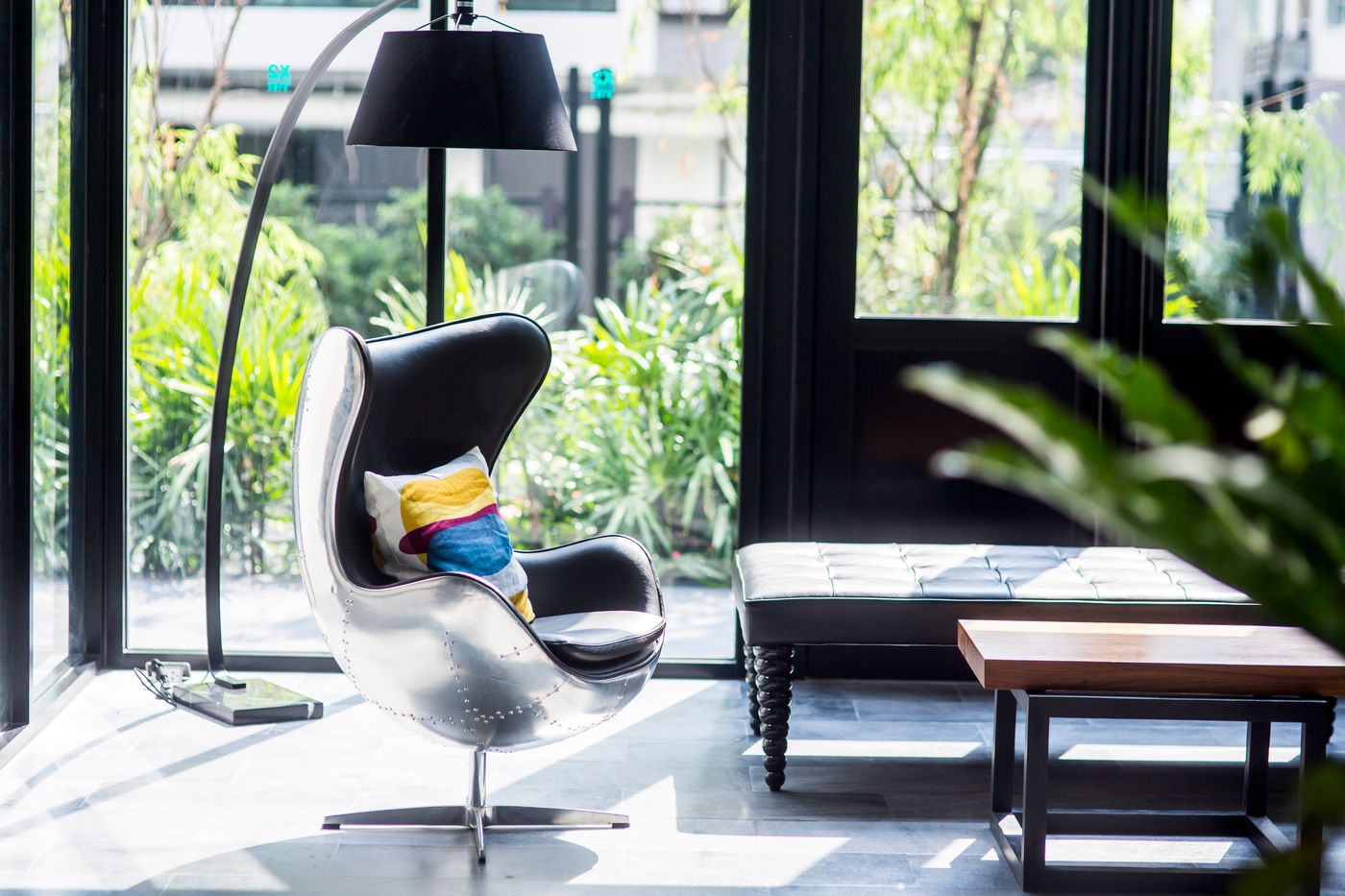 Cross-Vibe-Bangkok-Sukhumvit-Lobby-19