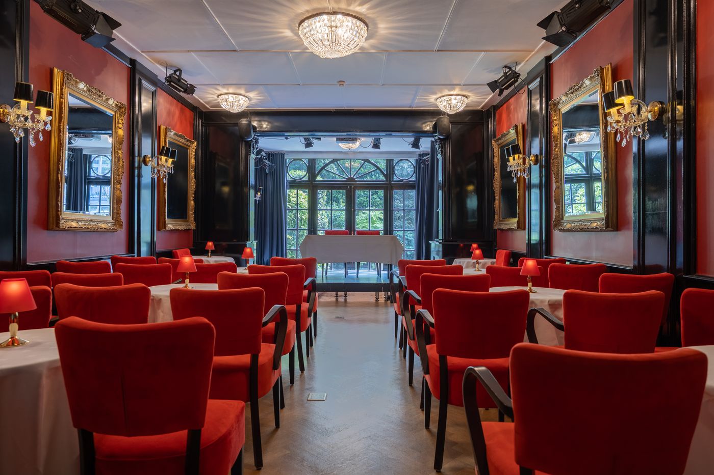 Apollofirst-Boutique-Hotel-Conferences-14