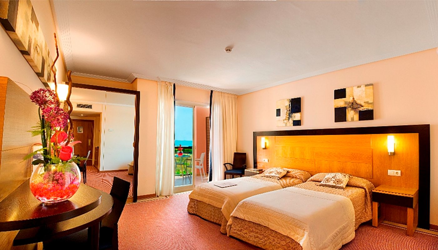 Sercotel-Hotel-Bonalba-Alicante-Room-17