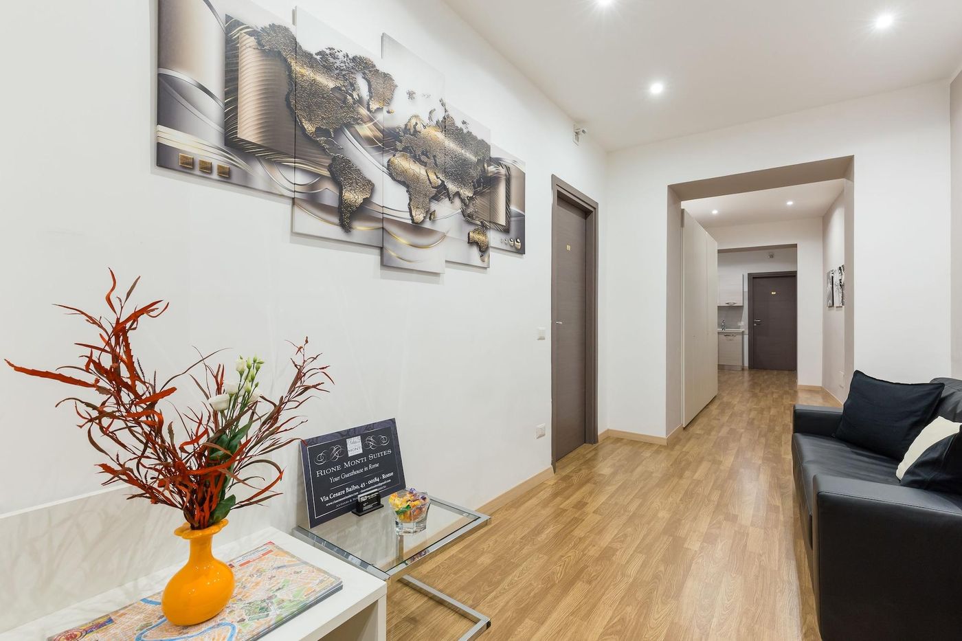 Rione-Monti-Suites-Lobby-1