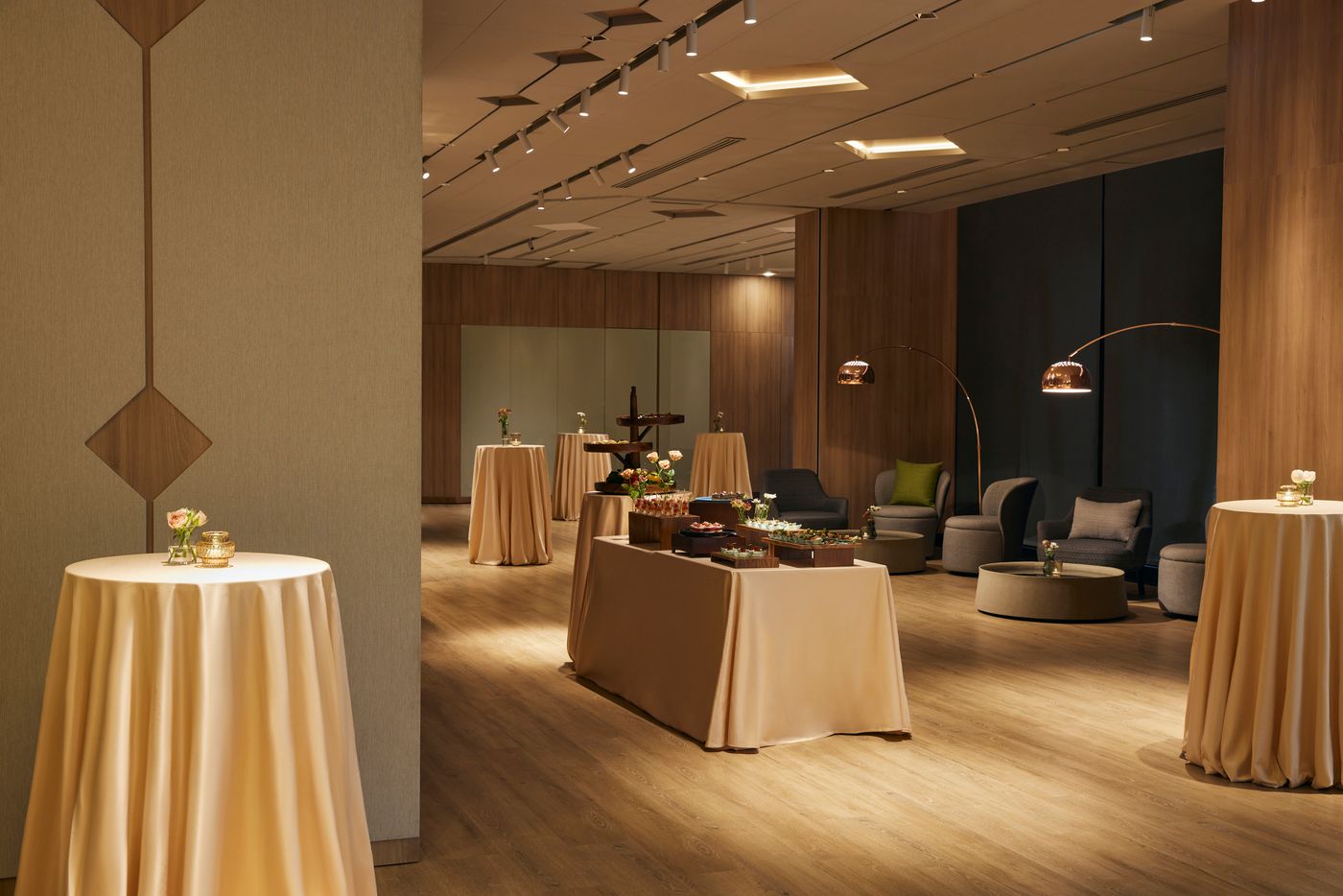 dusitD2-Samyan-Bangkok-Conferences-18