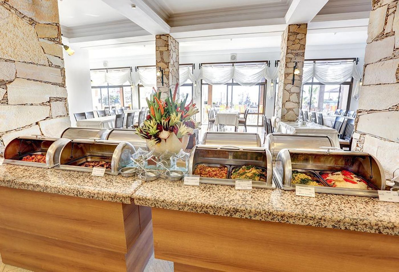 Suhan-Seaport-Hotel-Restaurant-23