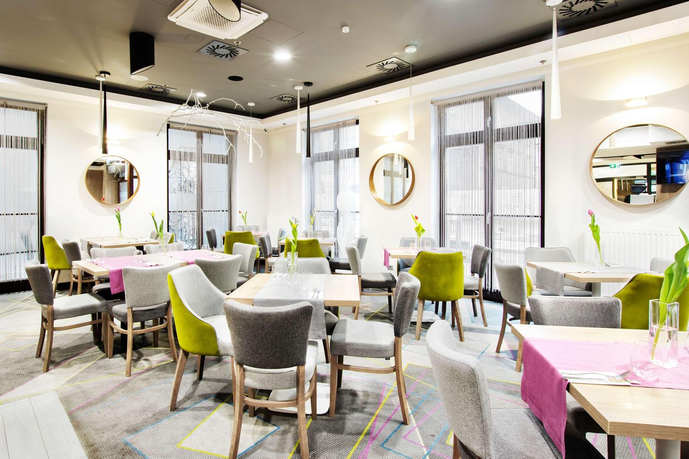 Golden-Tulip-Krakow-Kazimierz-General-view-18