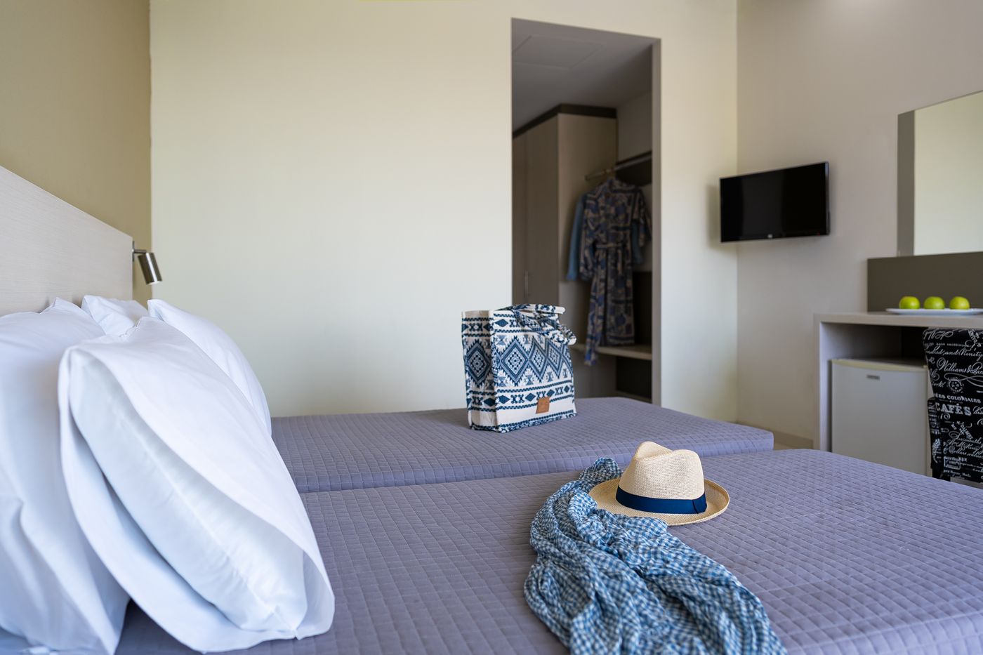 Cathrin-Hotel-Room-19