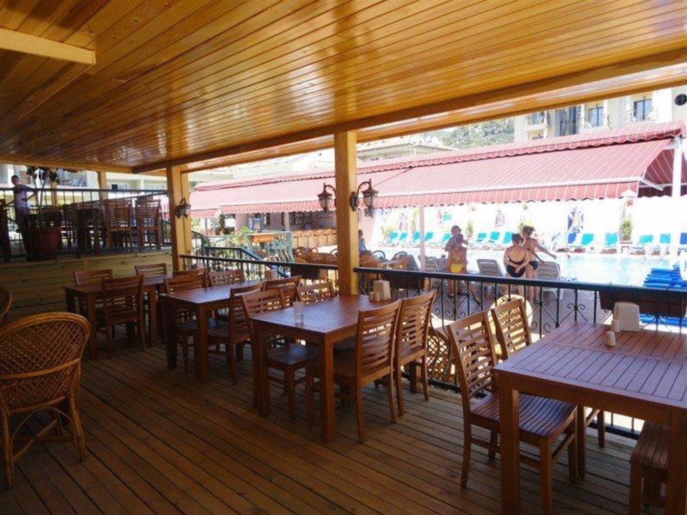 Club-Ege-Antique-General-view-10