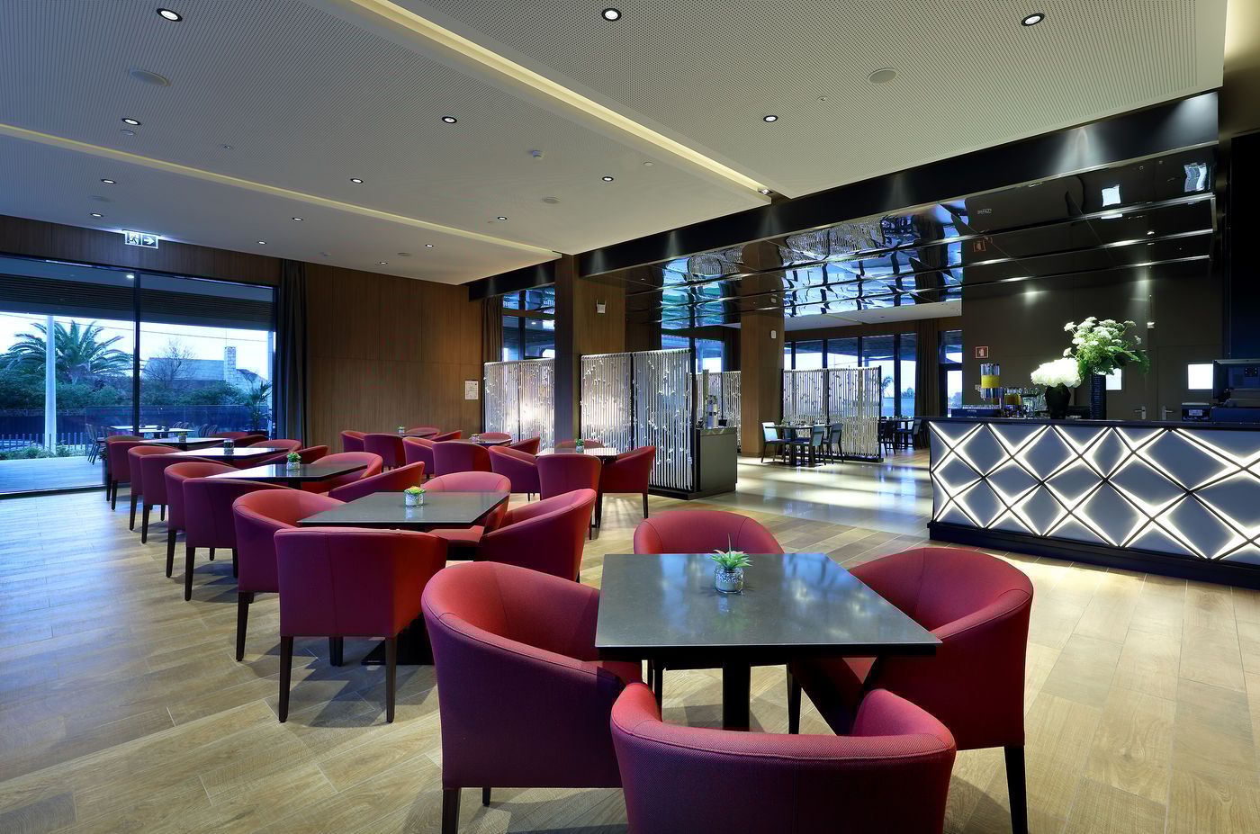 Eurostars-Cascais-Lobby-6