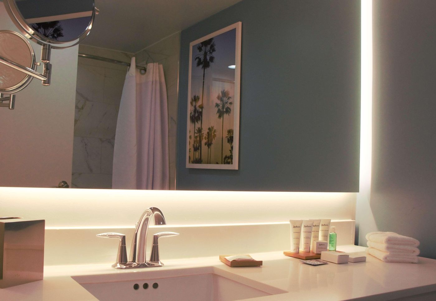 Radisson Hotel Miami Beach - United States - Miami Beach - Room - 3