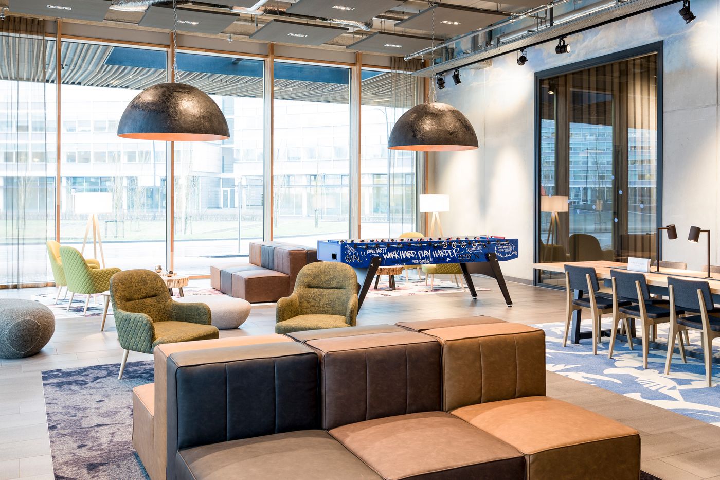 Novotel-Amsterdam-Schiphol-Airport-Bar-3