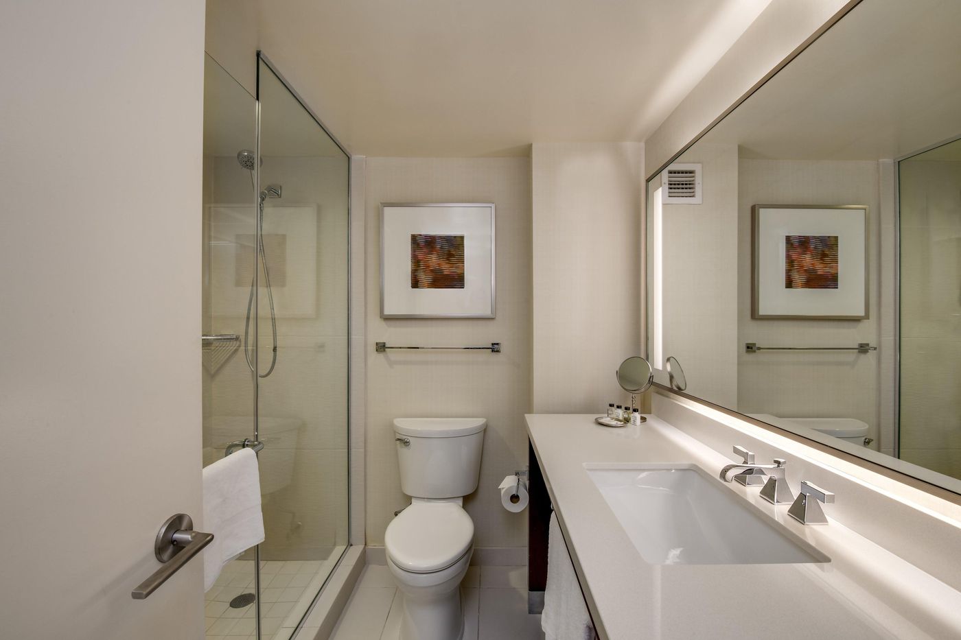 Crowne-Plaza-Times-Square-Manhattan-Room-45