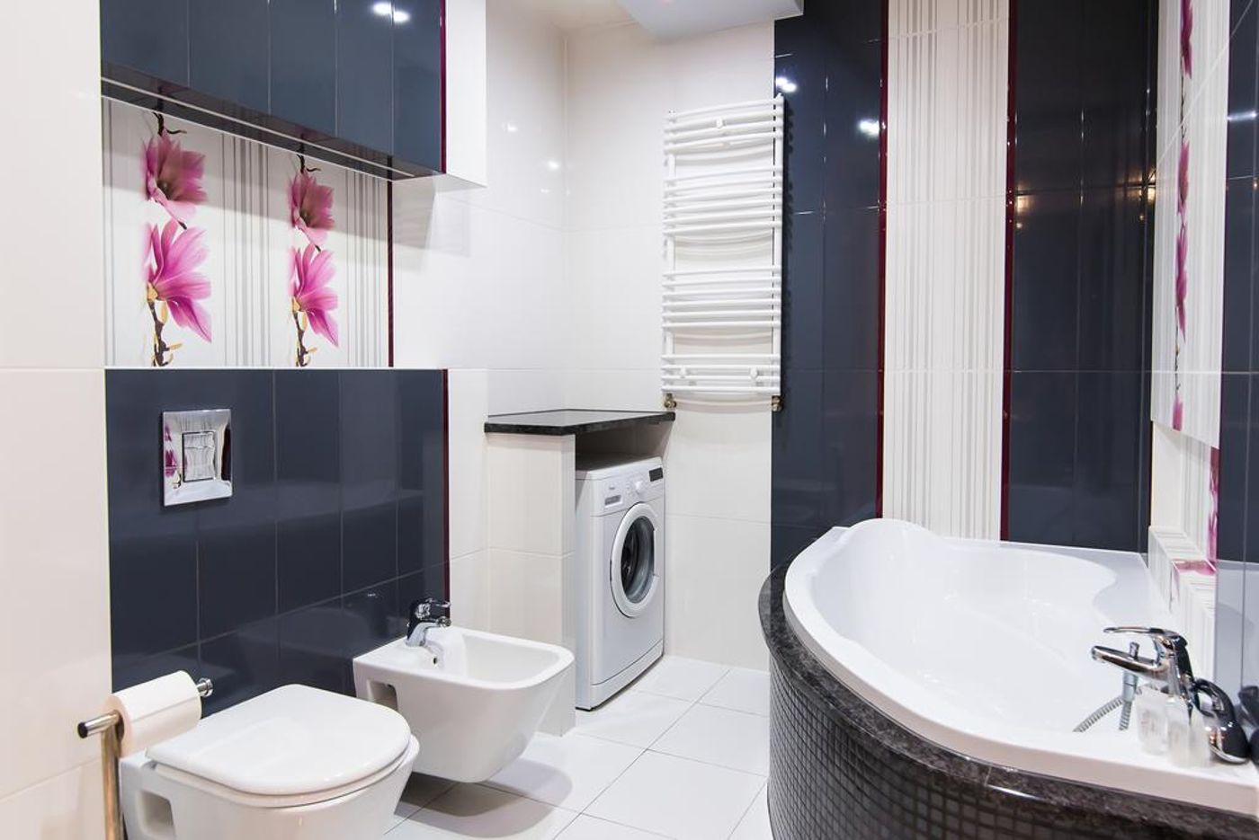 Senator-Warsaw-Apartments-Room-49