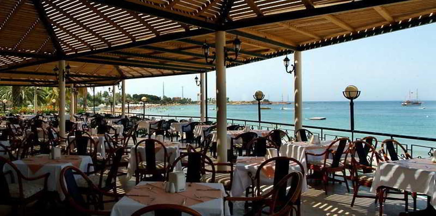 Aska-Just-In-Beach-Restaurant-33