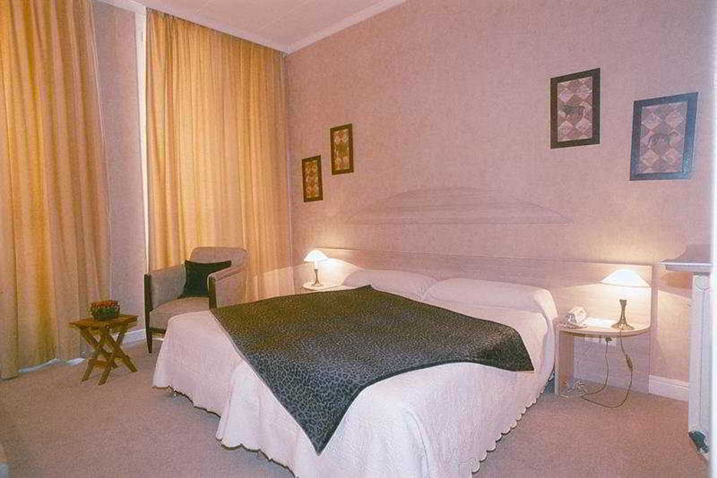 Globe et Cecil - France - LYON - Room - 9