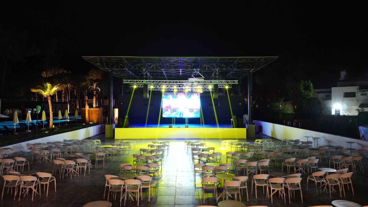 SIU Collection by Aydinbey