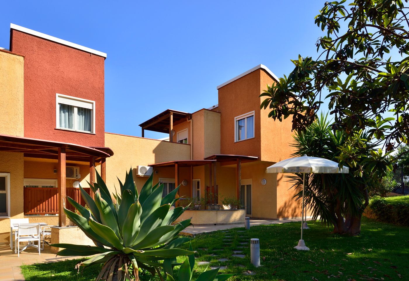 Unahotel-Naxos-Beach-Room-14