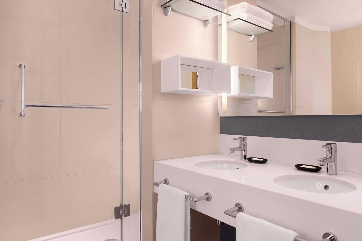 Le-Meridien-Visconti-Rome-Room-45