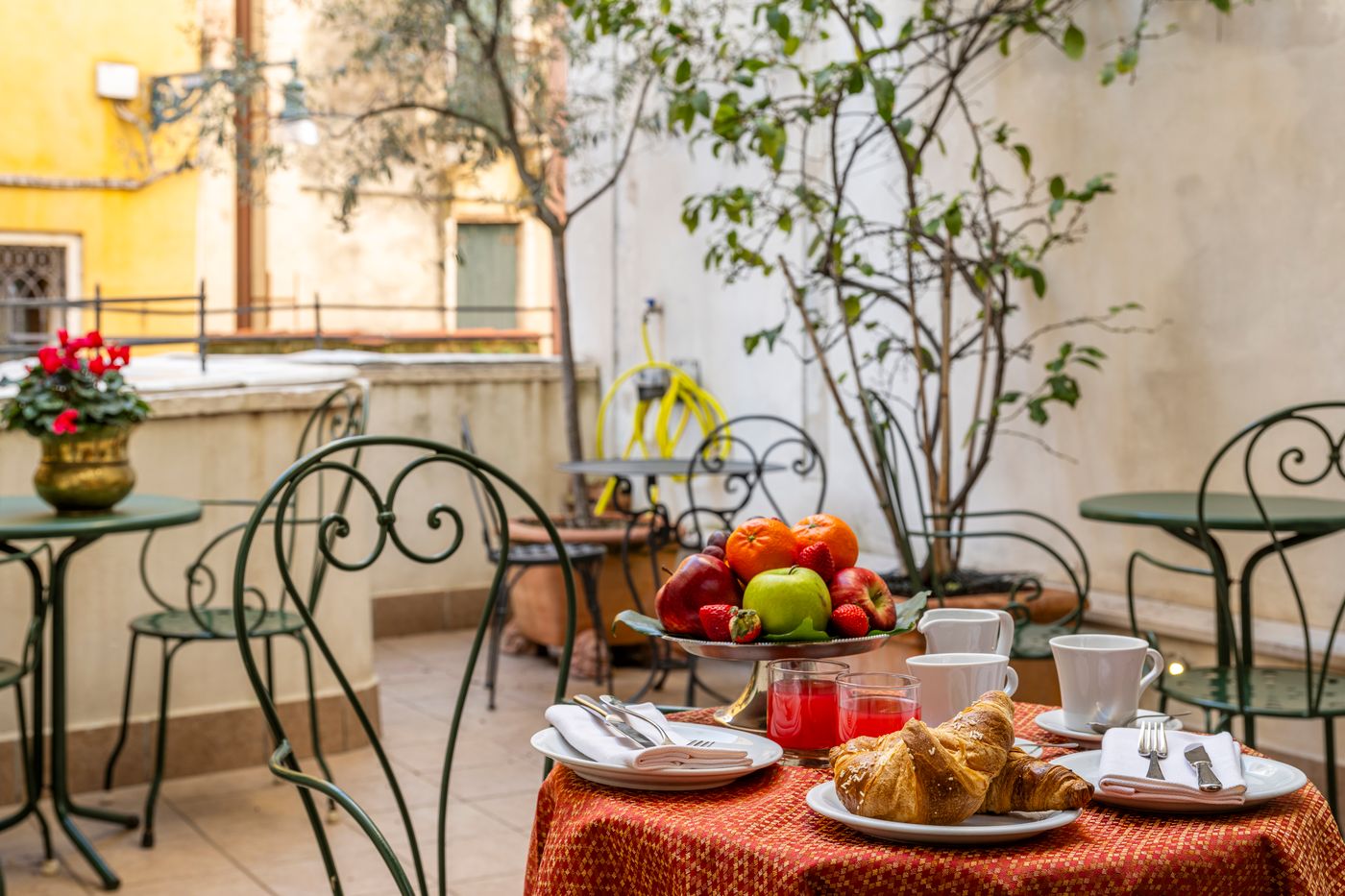 Casa-Verardo---Residenza-D-Epoca-Terrace-61