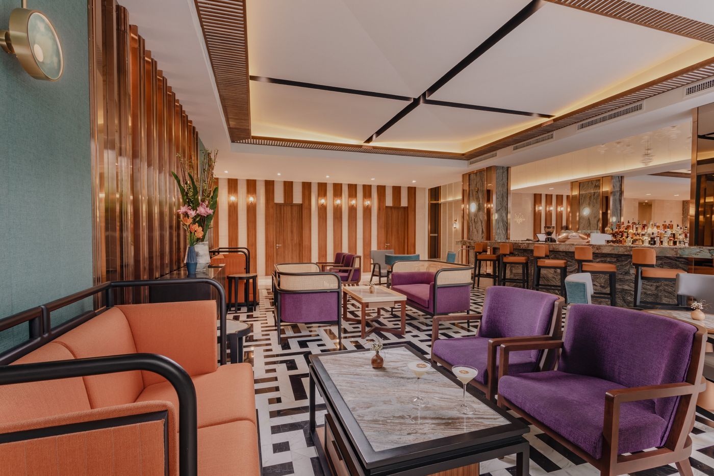 Nysa-Hotel-Bangkok-Sukhumvit-11-Lobby-4