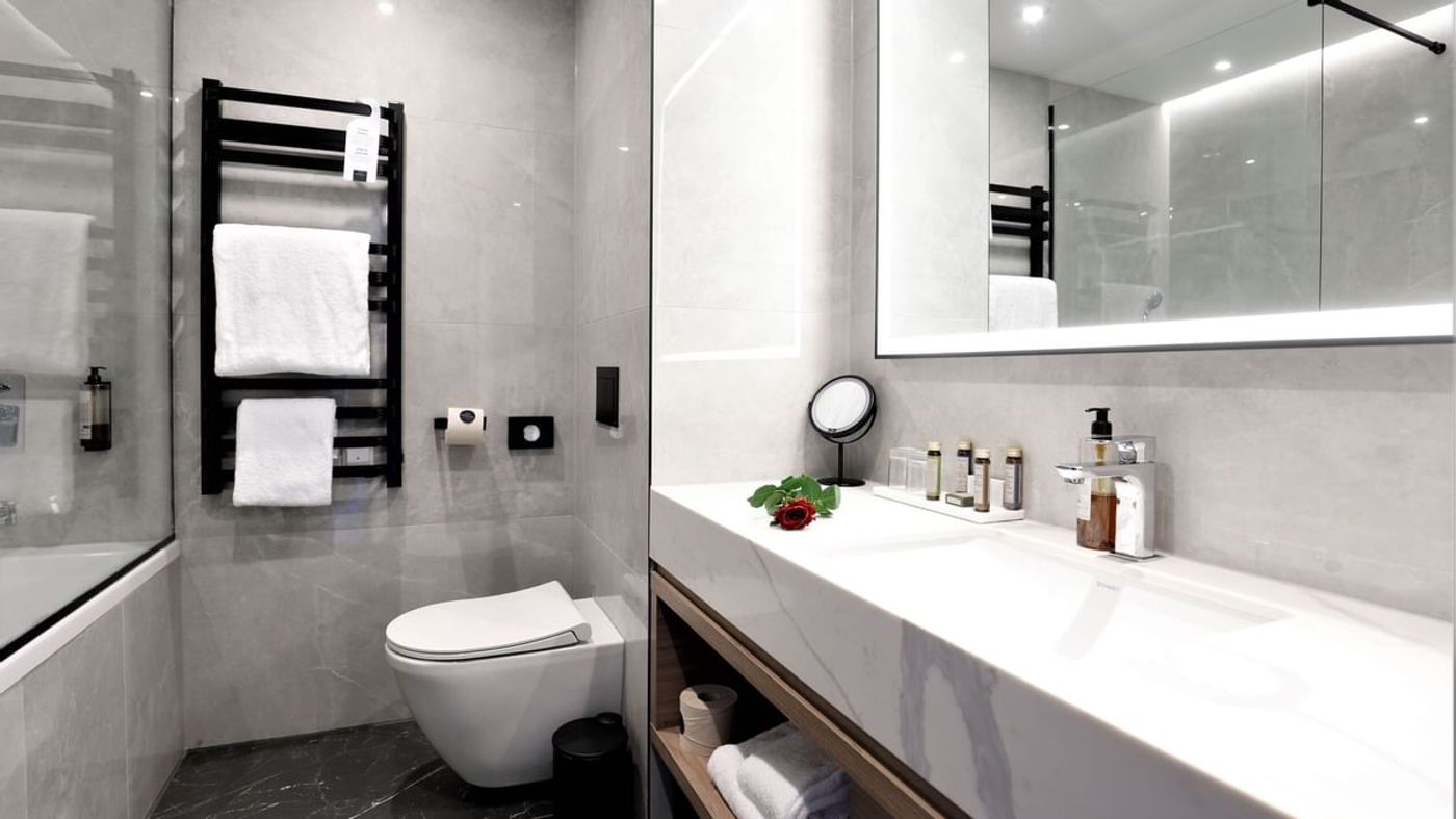 Grand Hotel Plaza-Slovenia-Ljubljana-Room-9