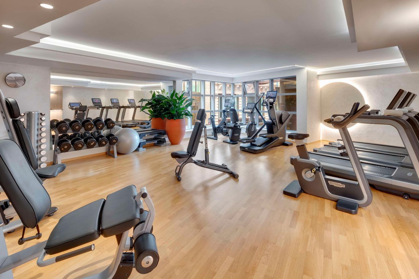 Kempinski-Hotel-Corvinus-Budapest-Sports-and-Entertainment-97